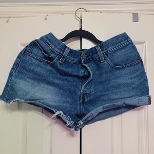 Levi’s denim shorts